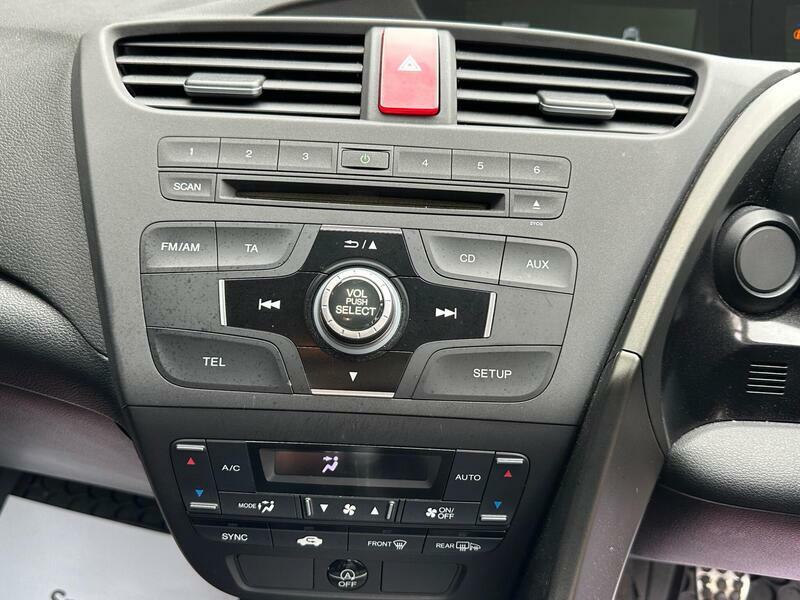 Honda Civic 1.6 I-dtec Es 118 Bhp Silver #20