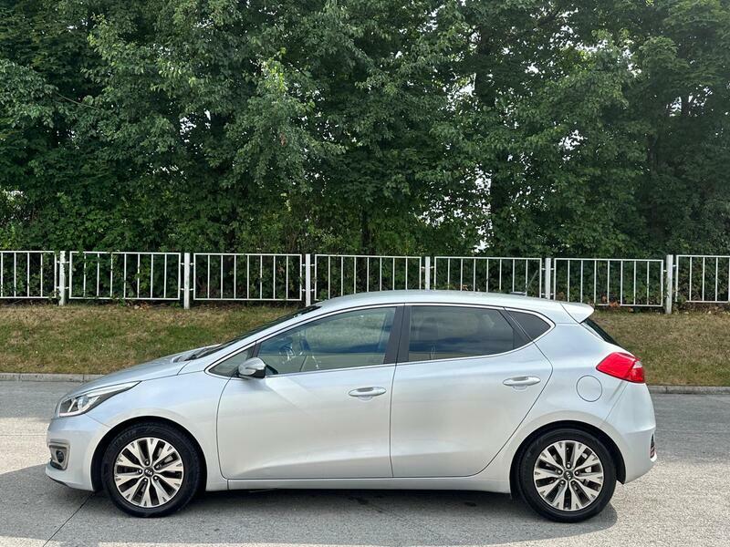 Kia Ceed 1.6 Gdi 2 Hatchback Euro 6 Ss Blue #42