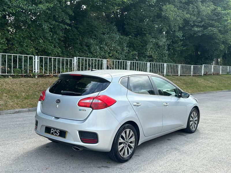 Kia Ceed 1.6 Gdi 2 Hatchback Euro 6 Ss Blue #38