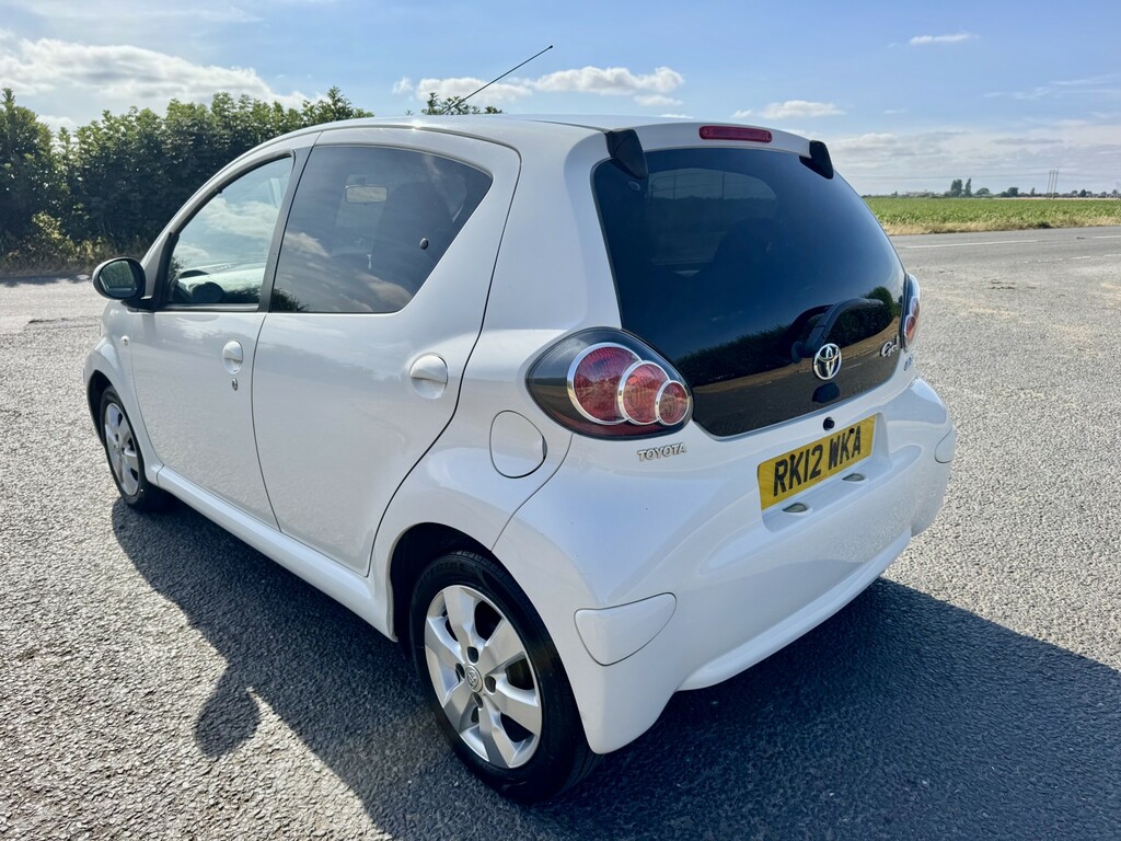 Toyota Aygo 1.0 Vvt-i Go Satnav Bluetooth White #5