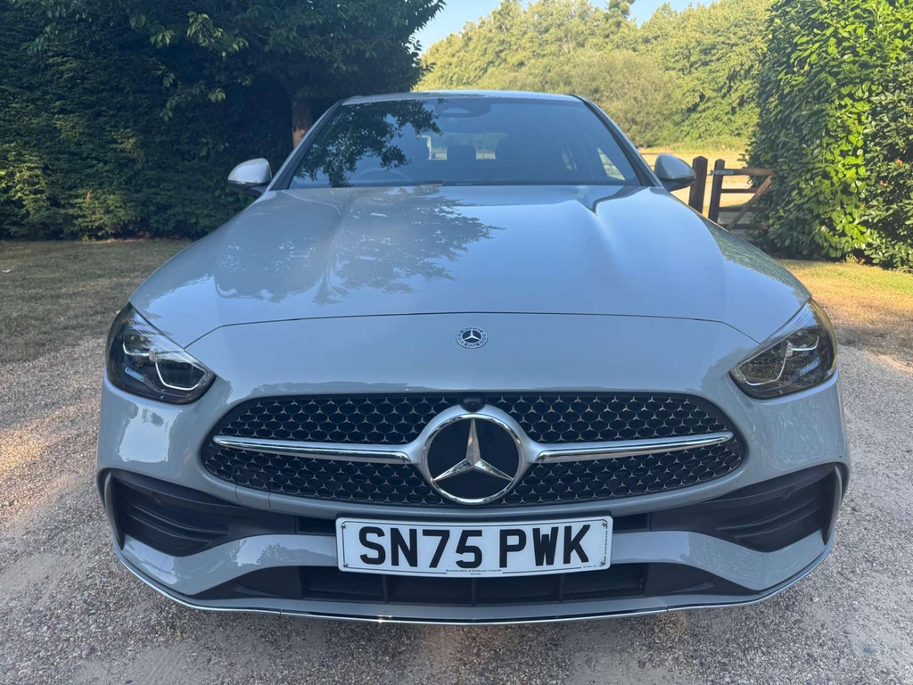 Mercedes-Benz 300 300 4Matic Amg Line Premium Plus 9G-tronic Silver #33
