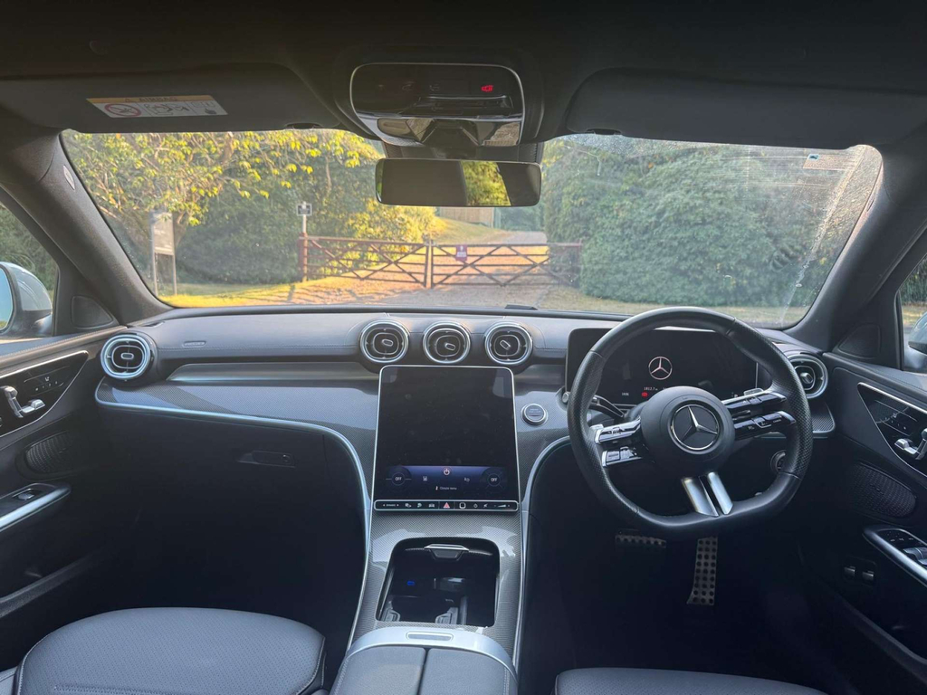 Mercedes-Benz 300 300 4Matic Amg Line Premium Plus 9G-tronic Silver #19