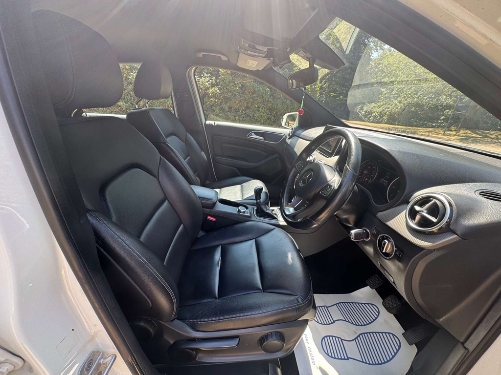 Mercedes-Benz B Class B Class Black #20