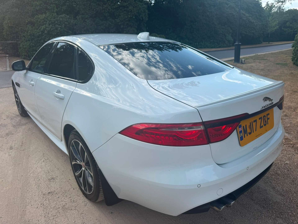 Jaguar XF R-sport D  #4