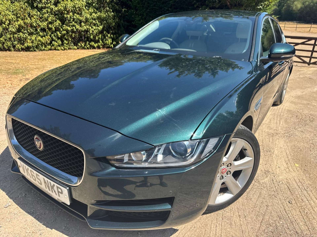 Jaguar XE Portfolio D #3