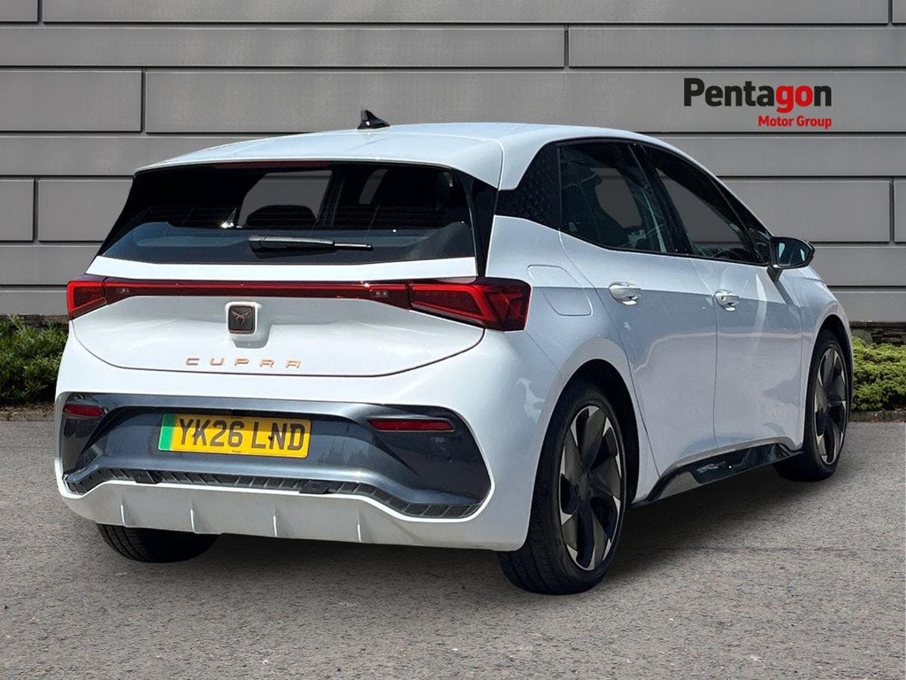 Cupra Born E Boost 59Kwh V1 Hatchback 230 YK26LND White #4