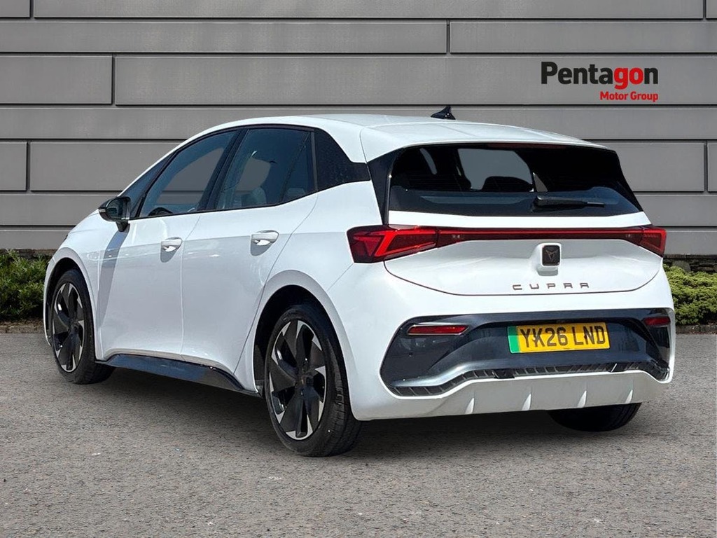 Cupra Born E Boost 59Kwh V1 Hatchback 230 YK26LND White #2