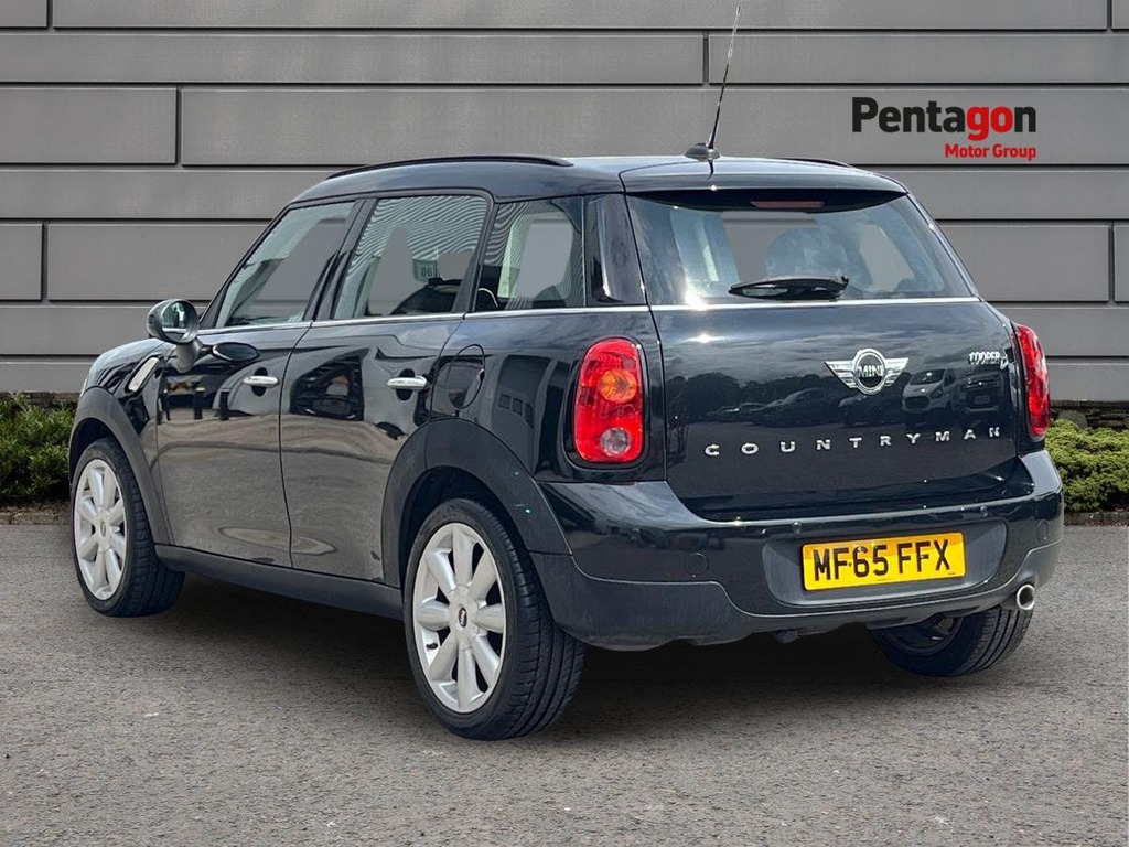 Mini Countryman 1.6 Cooper D Suv Euro 5 Ss 1 Black #2
