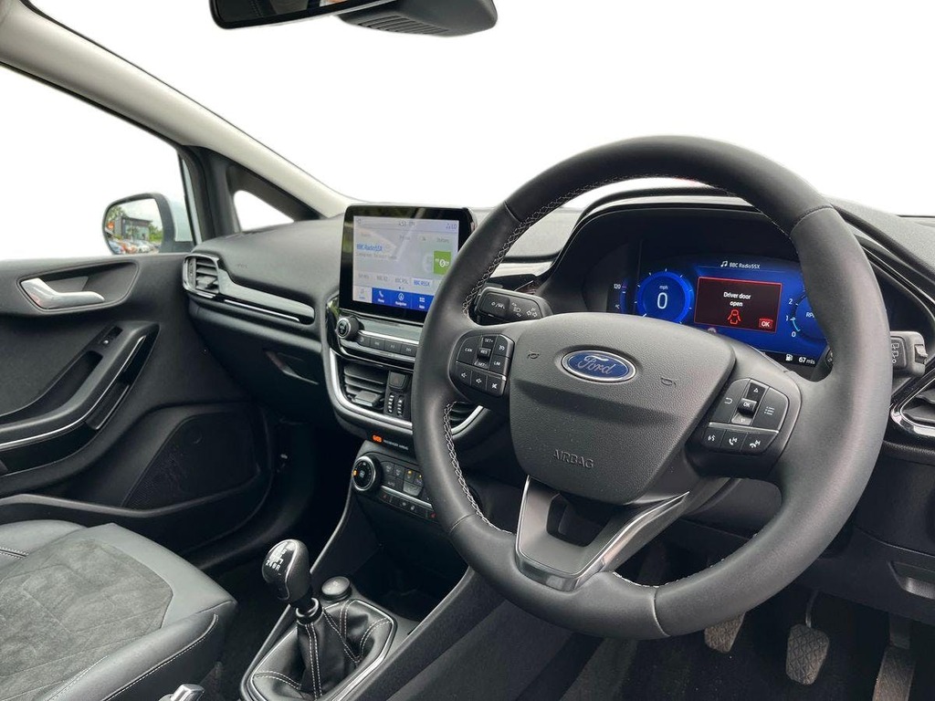 Ford Fiesta 1.0T Ecoboost Mhev Titanium X Hatchback MW72HWZ White #5