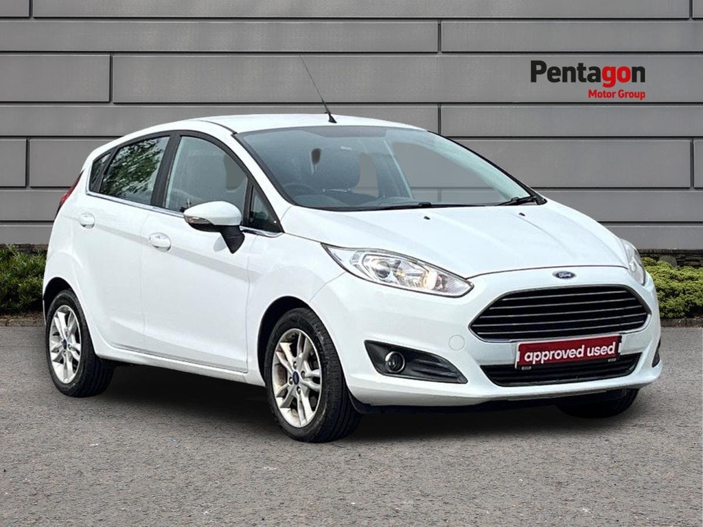 Ford Fiesta 1.25 Zetec Hatchback Euro 6 82 White