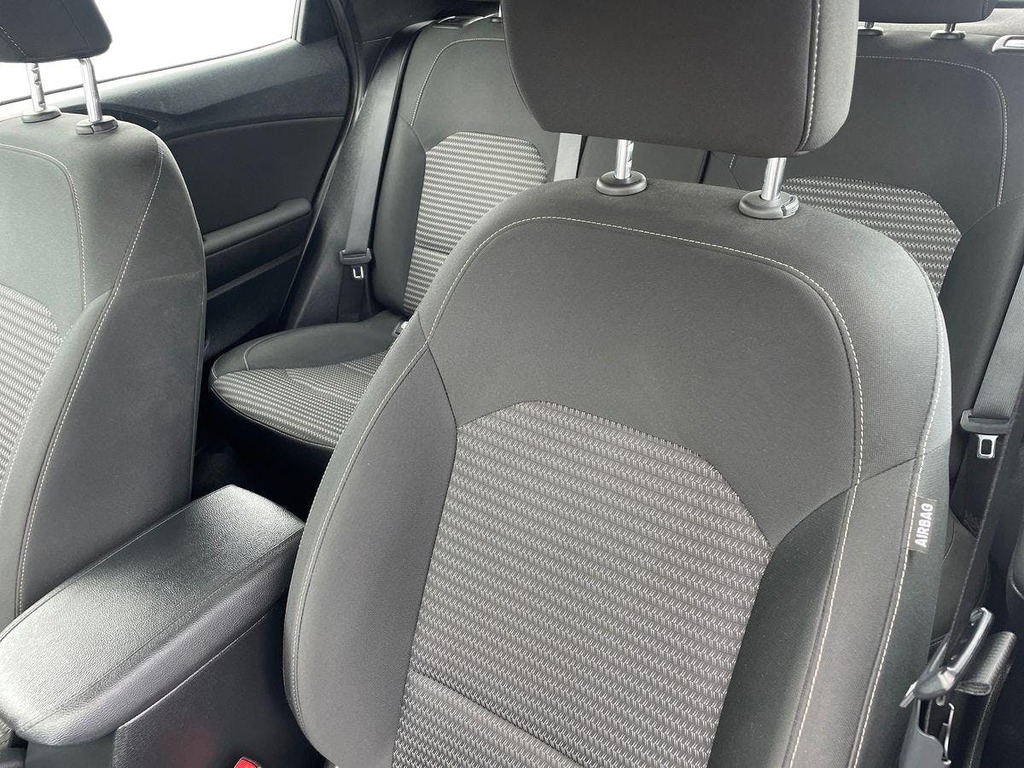 Kia Xceed 1.6 Crdi Mhev 3 Suv Hybrid Euro Silver #8