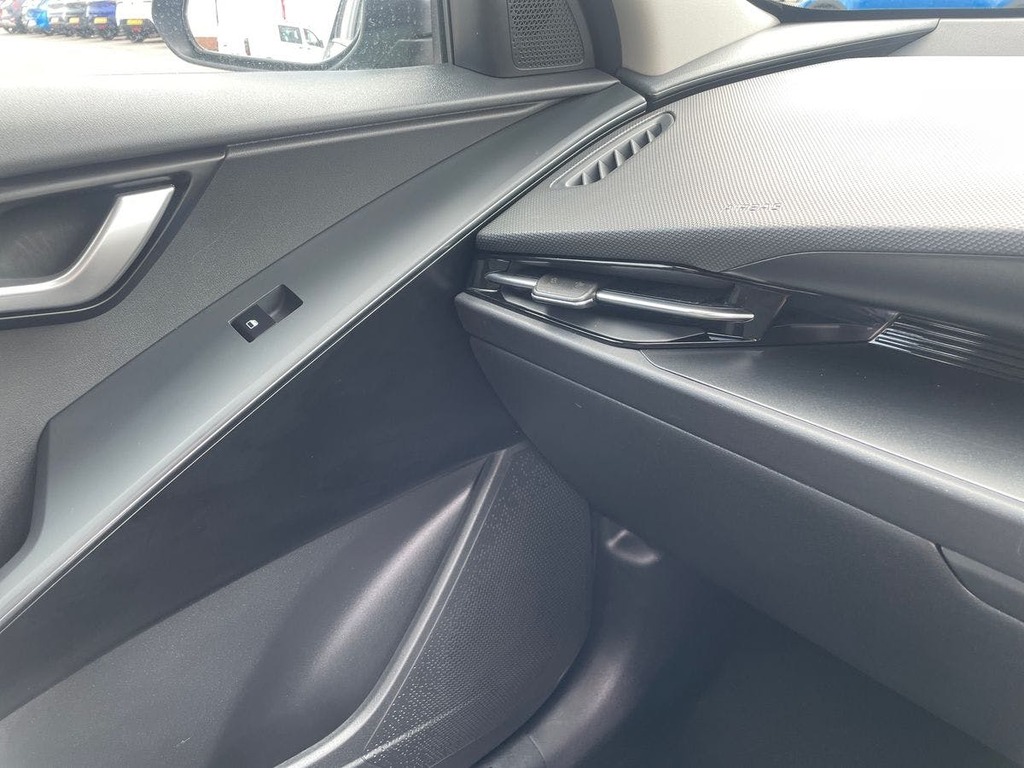Kia Niro 1.6 Gdi 127 Hybrid 4 Dct Red #25