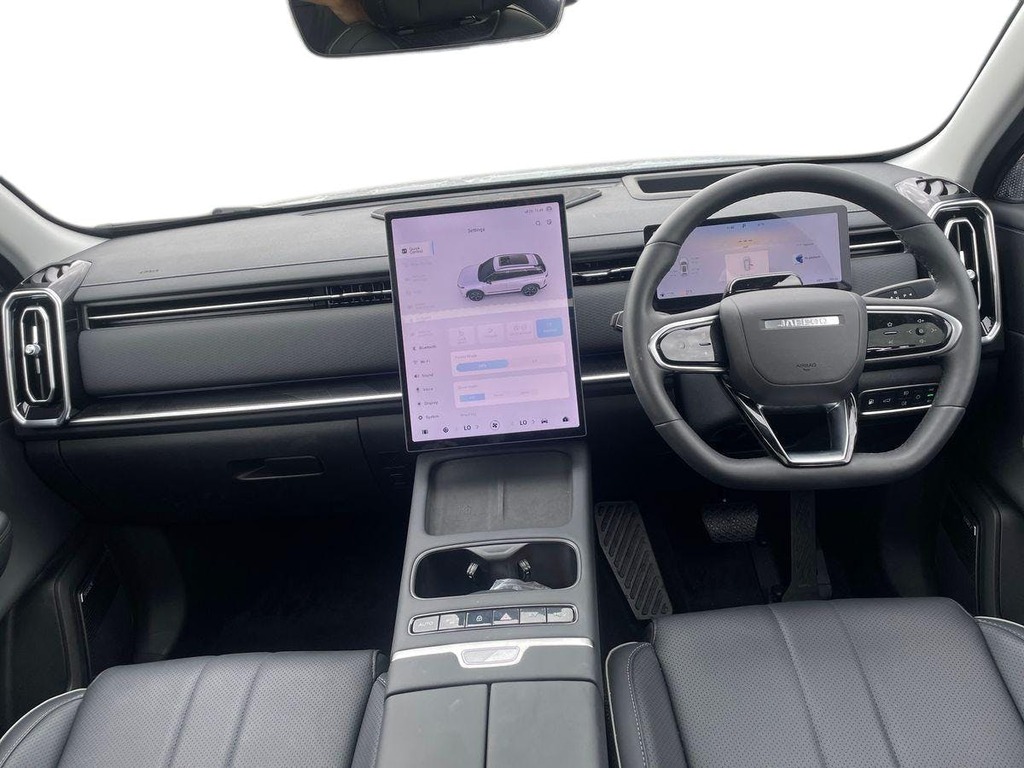 JAECOO 7 1.5T Shs 18.3Kwh Luxury Suv Plug In Hyb Silver #6