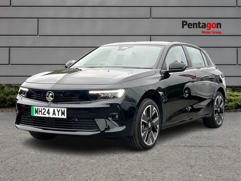 Vauxhall Astra 54Kwh Design Hatchback 156 Ps MH24AYM Black #3