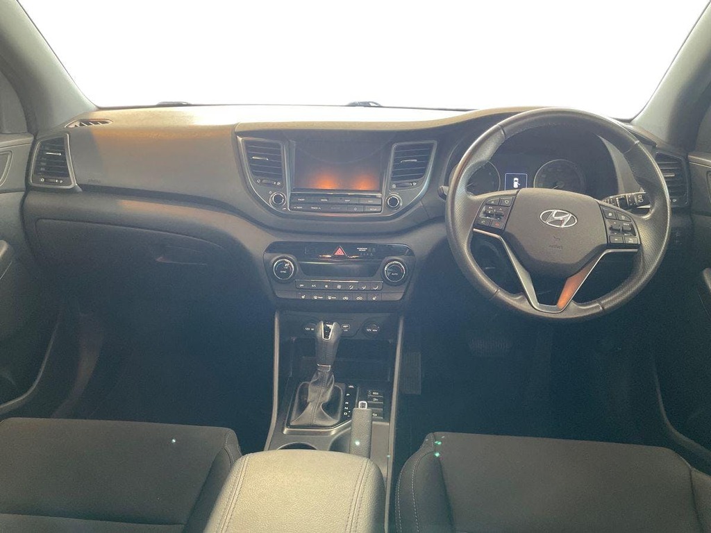 Hyundai Tucson 1.6 T Gdi Go Se Suv Dct Euro 6 177 Ps Black #6