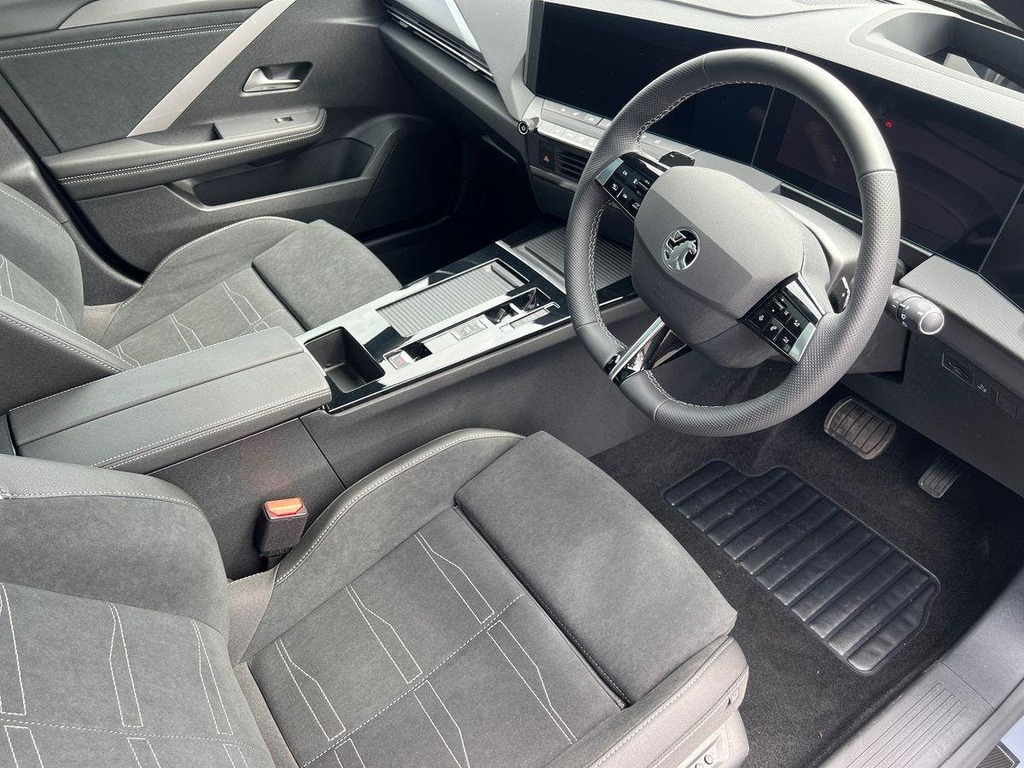 Vauxhall Astra 1.2 Turbo Ultimate Sports Tourer E FT26JRV Grey #5