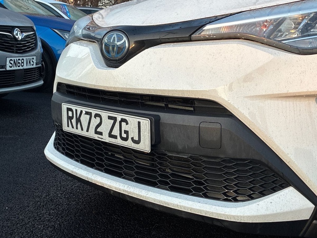 Toyota C-Hr 1.8 Hybrid Excel Cvt White #23