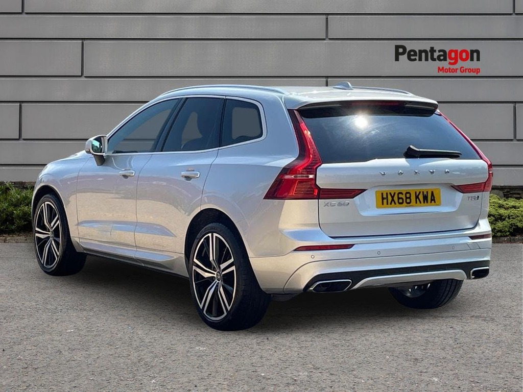 Volvo XC60 2.0 T5 250 Momentum Awd Geartronic Grey #2