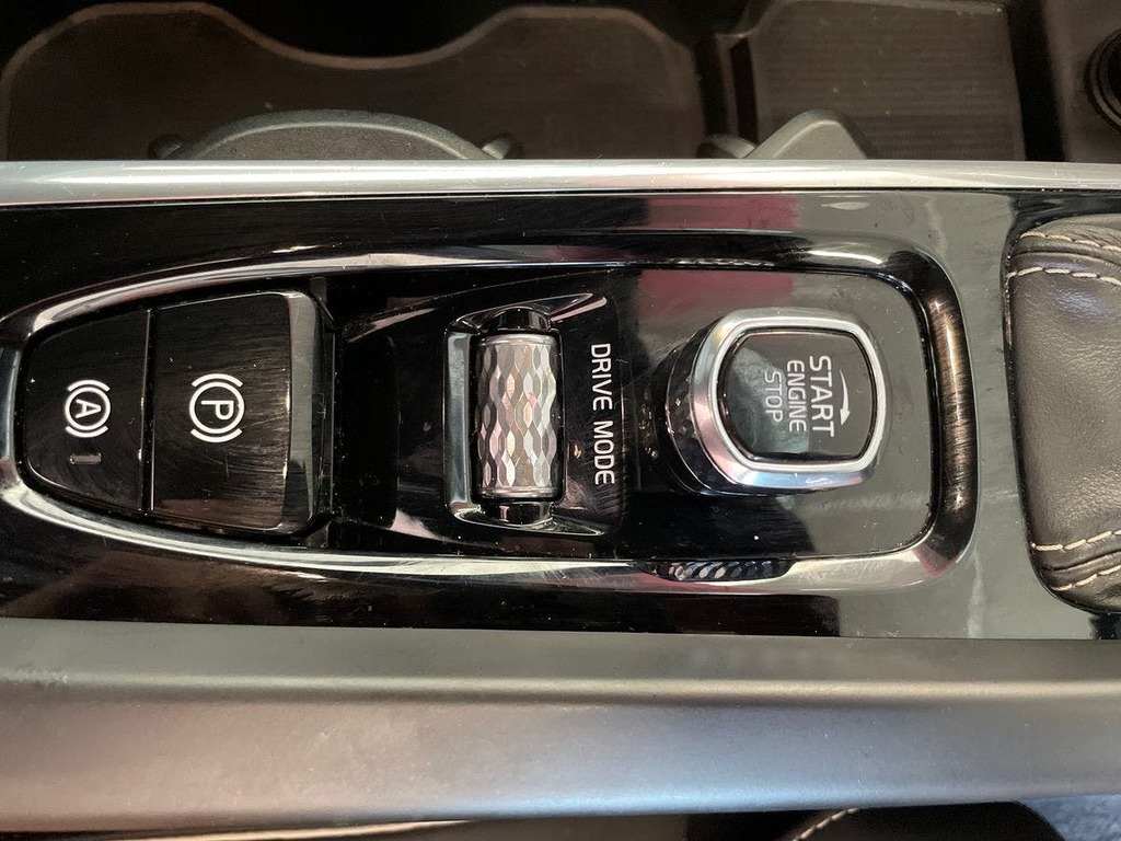 Volvo XC60 2.0 T5 250 Momentum Awd Geartronic Grey #24
