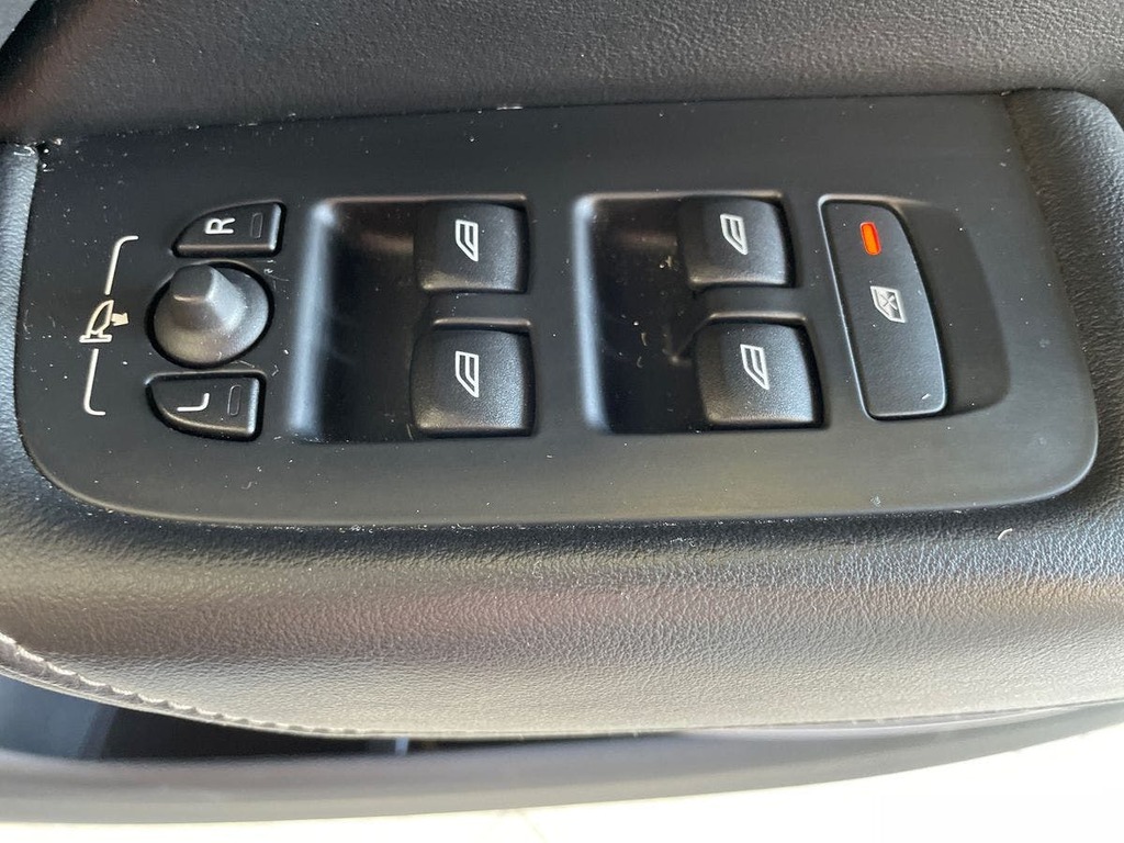 Volvo XC60 2.0 T5 250 Momentum Awd Geartronic Grey #17