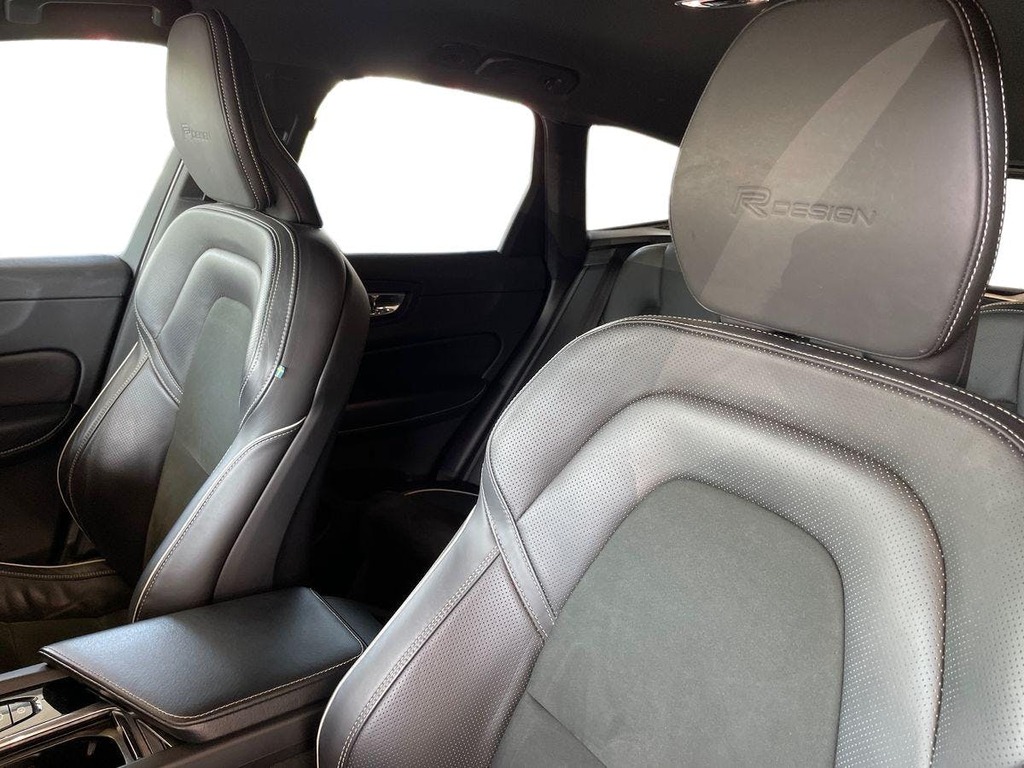 Volvo XC60 2.0 T5 250 Momentum Awd Geartronic Grey #8