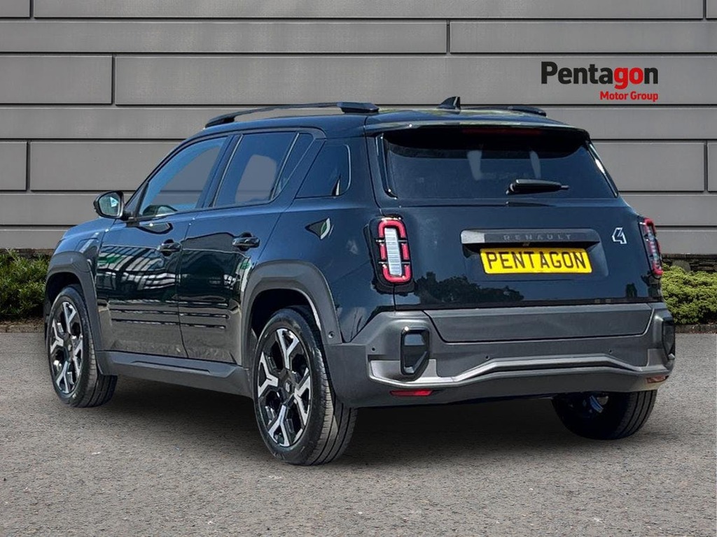 Renault 4 E-Tech Comfort Range 52Kwh Techno Suv FT26JFJ Black #2