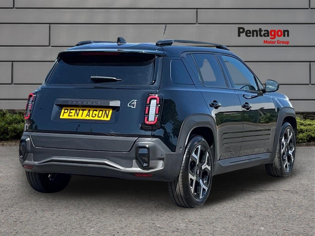 Renault 4 E-Tech Comfort Range 52Kwh Techno Suv FT26JFJ Black #4