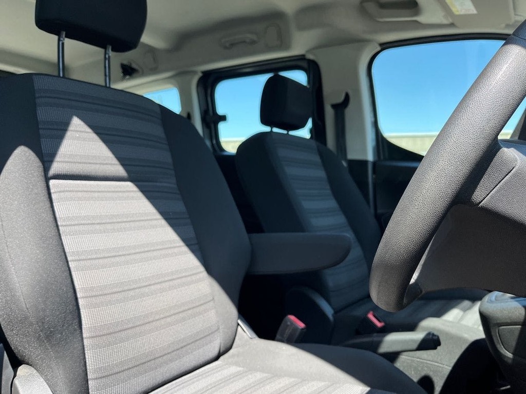 Vauxhall Combo Life  White #23