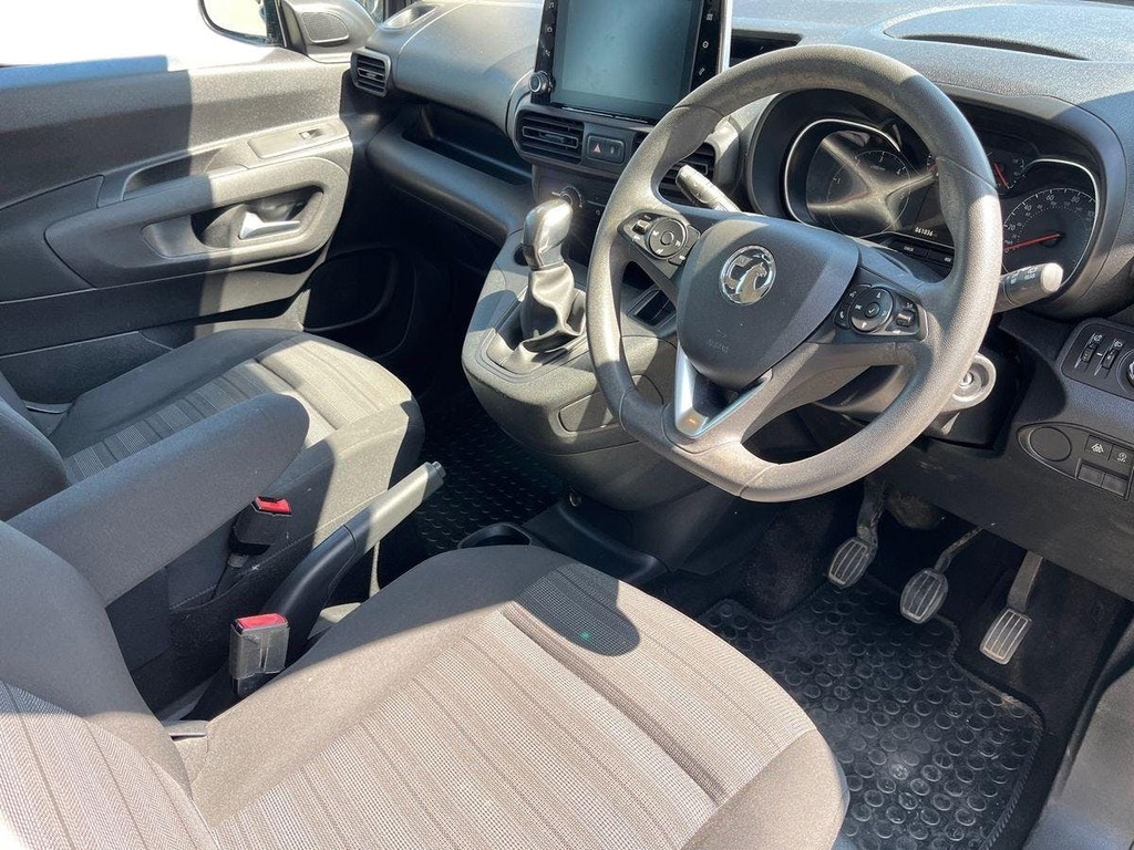 Vauxhall Combo Life 1.5 Turbo D Blueinjection Energy Xl Mpv Grey #5