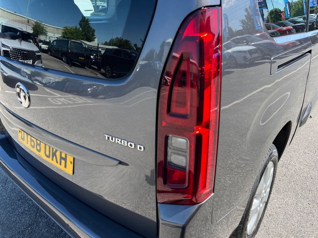 Vauxhall Combo Life  White #16