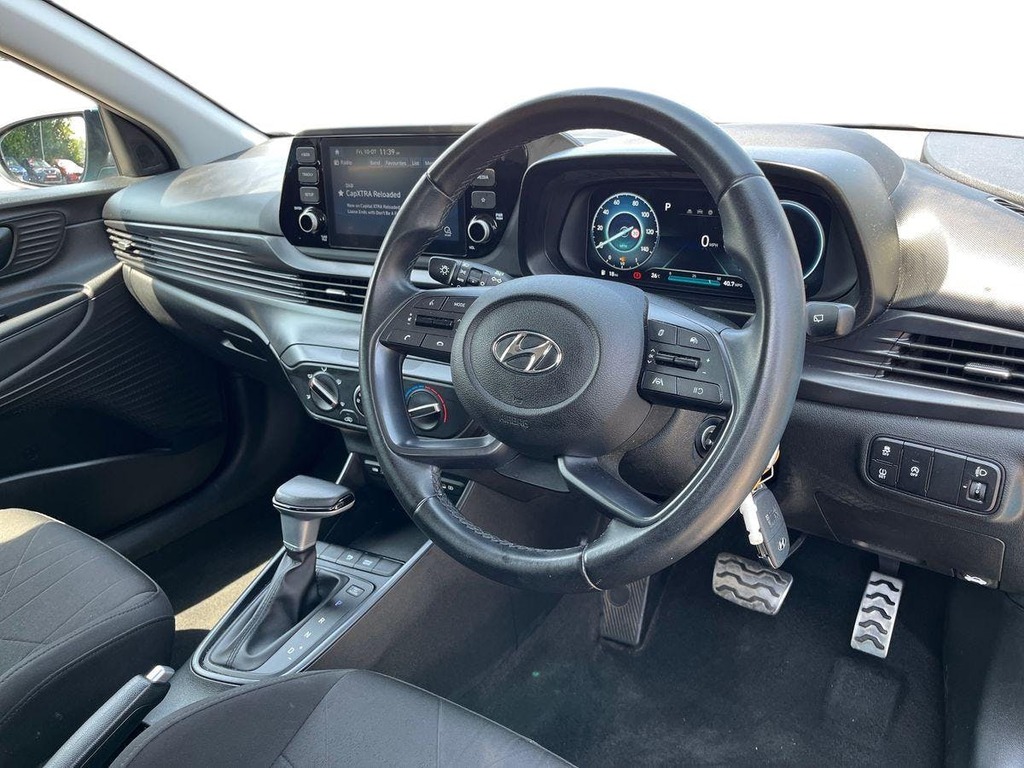 Hyundai Bayon 1.0 T Gdi Mhev Se Connect Suv Hybrid Dc YD23LFU Blue #5