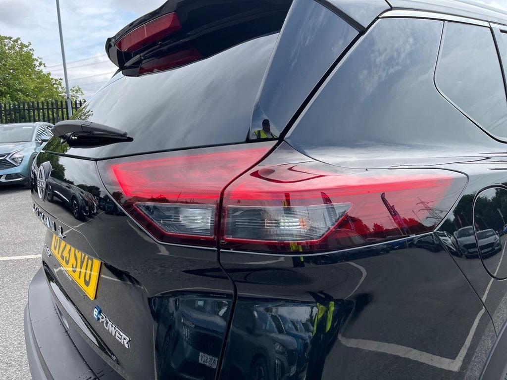 Nissan X-Trail 1.5 Mhev 163 N-connecta 7 Seat Xtronic Blue #16