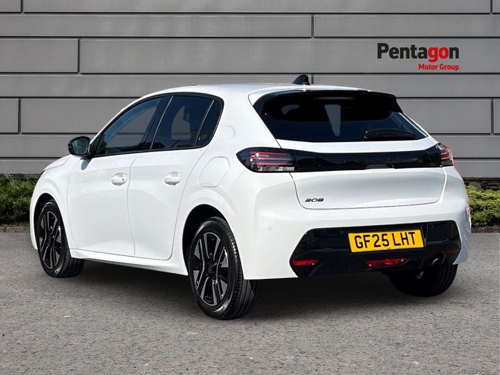 Peugeot 208 1.2 Puretech Allure Hatchback Eu GF25LHT White #2