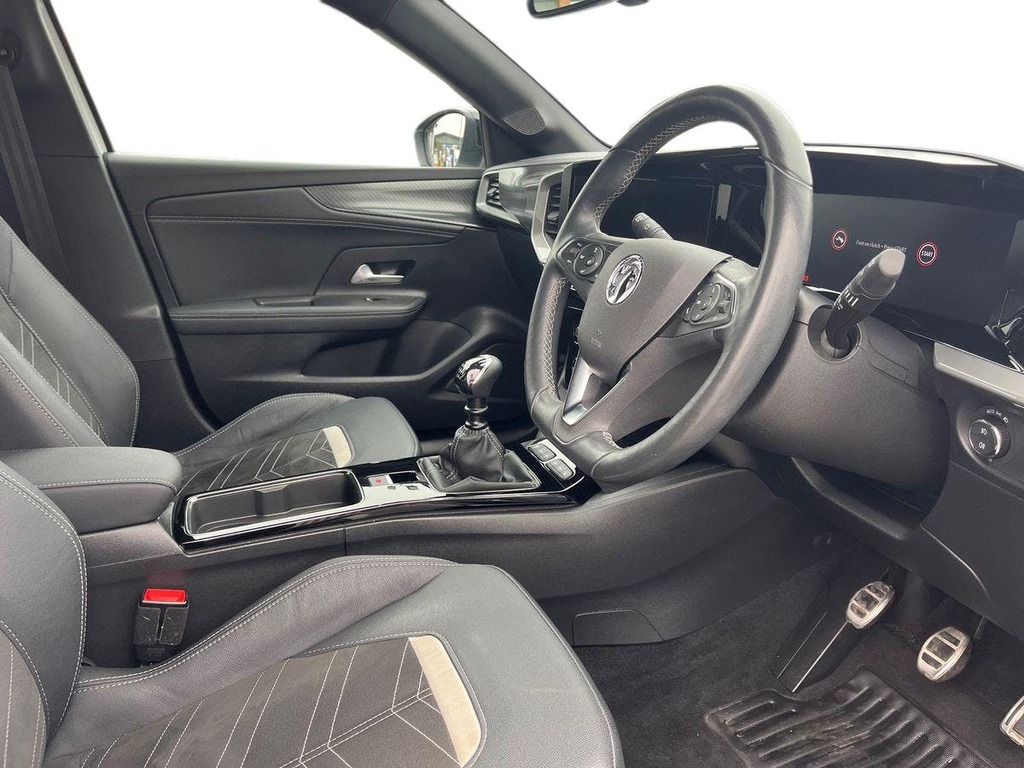 Vauxhall Mokka 1.2 Turbo Ultimate Suv Euro 6 S YM23PZL White #5