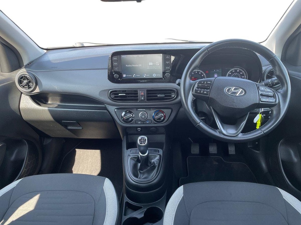 Hyundai I10 1.0 Se Connect Hatchback Euro 6 YR71TFV Silver #6