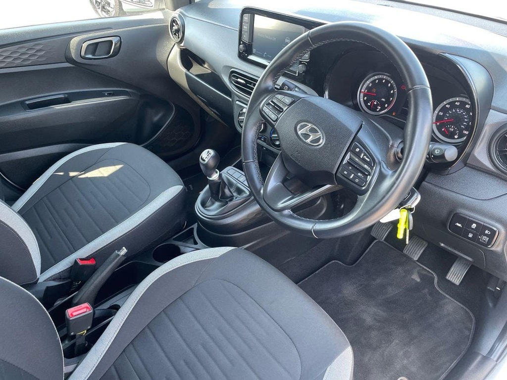 Hyundai I10 1.0 Se Connect Hatchback Euro 6 YR71TFV Silver #5