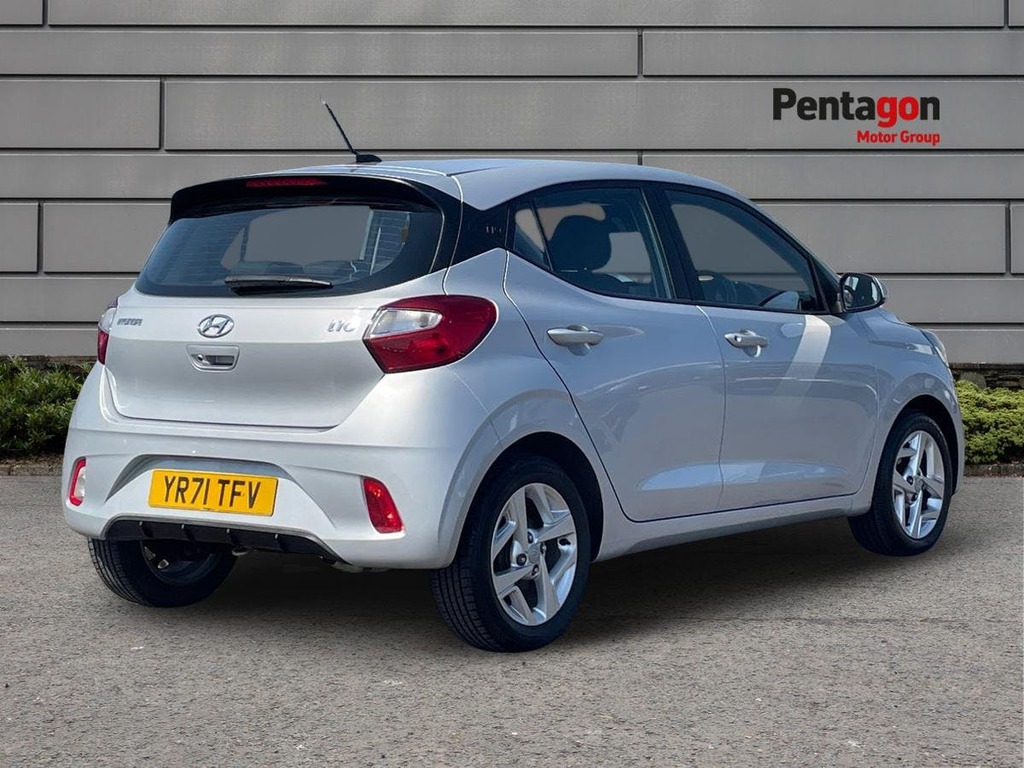 Hyundai I10 1.0 Se Connect Hatchback Euro 6 YR71TFV Silver #4