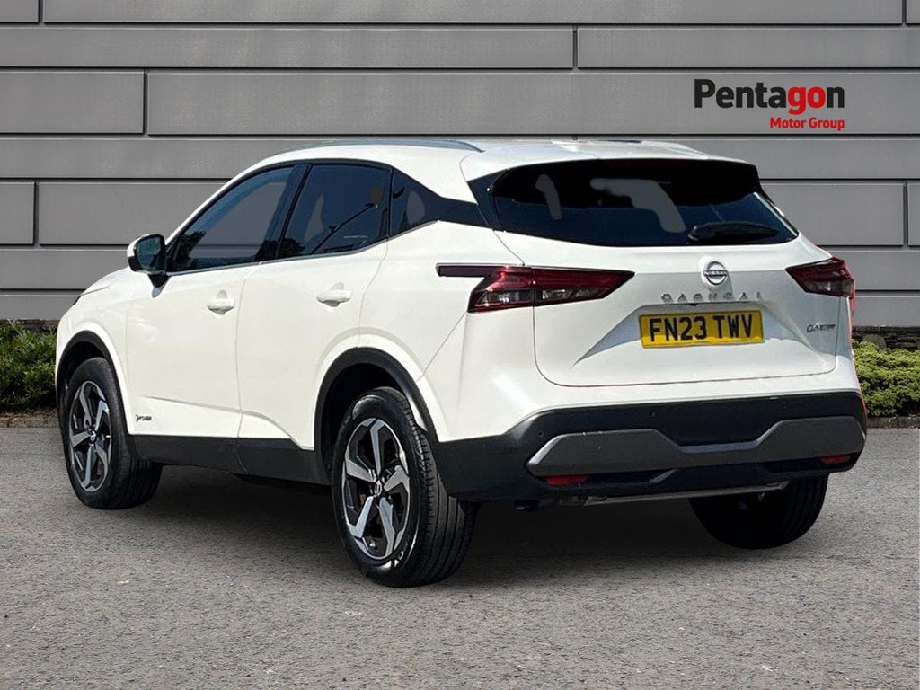 Nissan Qashqai 1.5 H E Power N Connecta Suv Hybrid Aut FN23TWV White #2