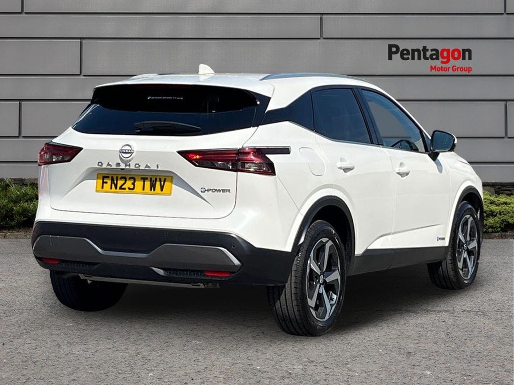 Nissan Qashqai 1.5 H E Power N Connecta Suv Hybrid Aut FN23TWV White #4
