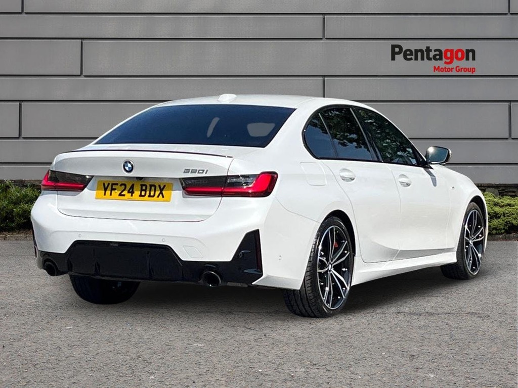 BMW 3 Series 2.0 320I M Sport Saloon Euro 6 S YF24BDX White #4