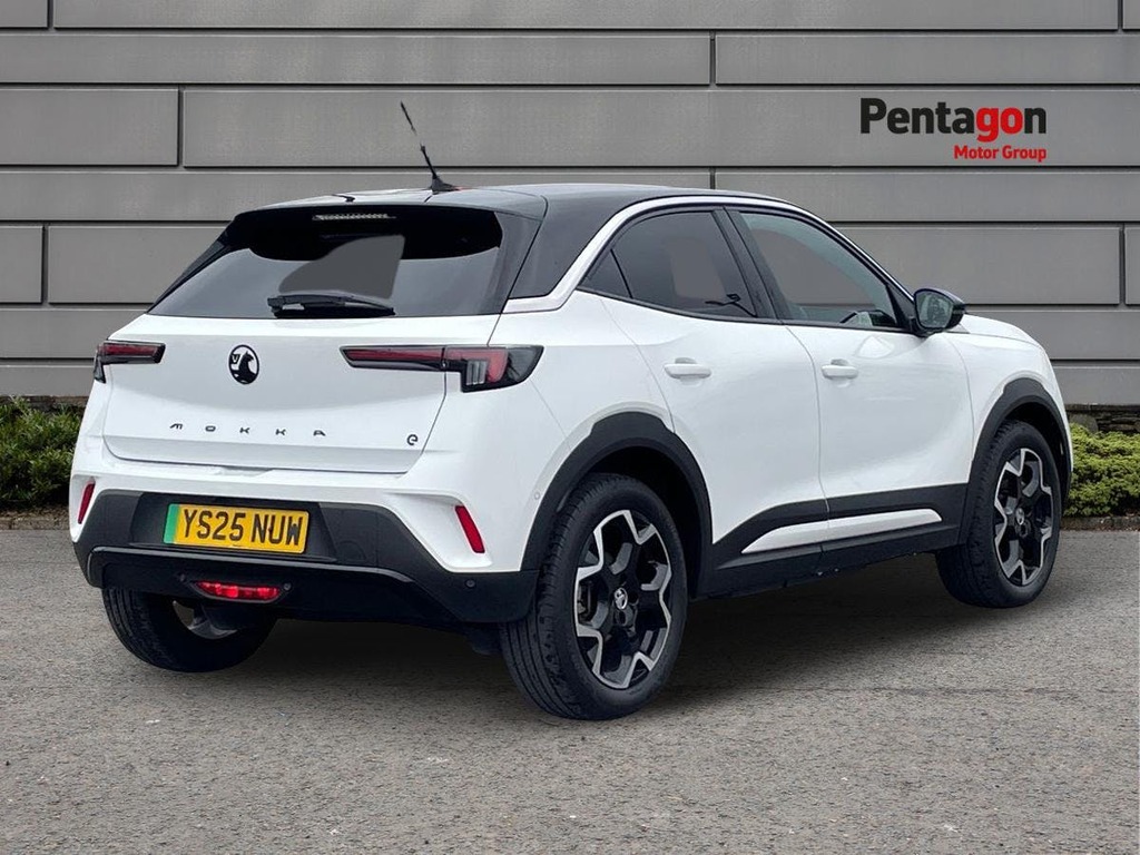 Vauxhall Mokka-e 50Kwh Ultimate Suv 136 Ps YS25NUW White #4