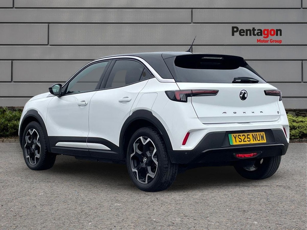 Vauxhall Mokka-e 50Kwh Ultimate Suv 136 Ps YS25NUW White #2