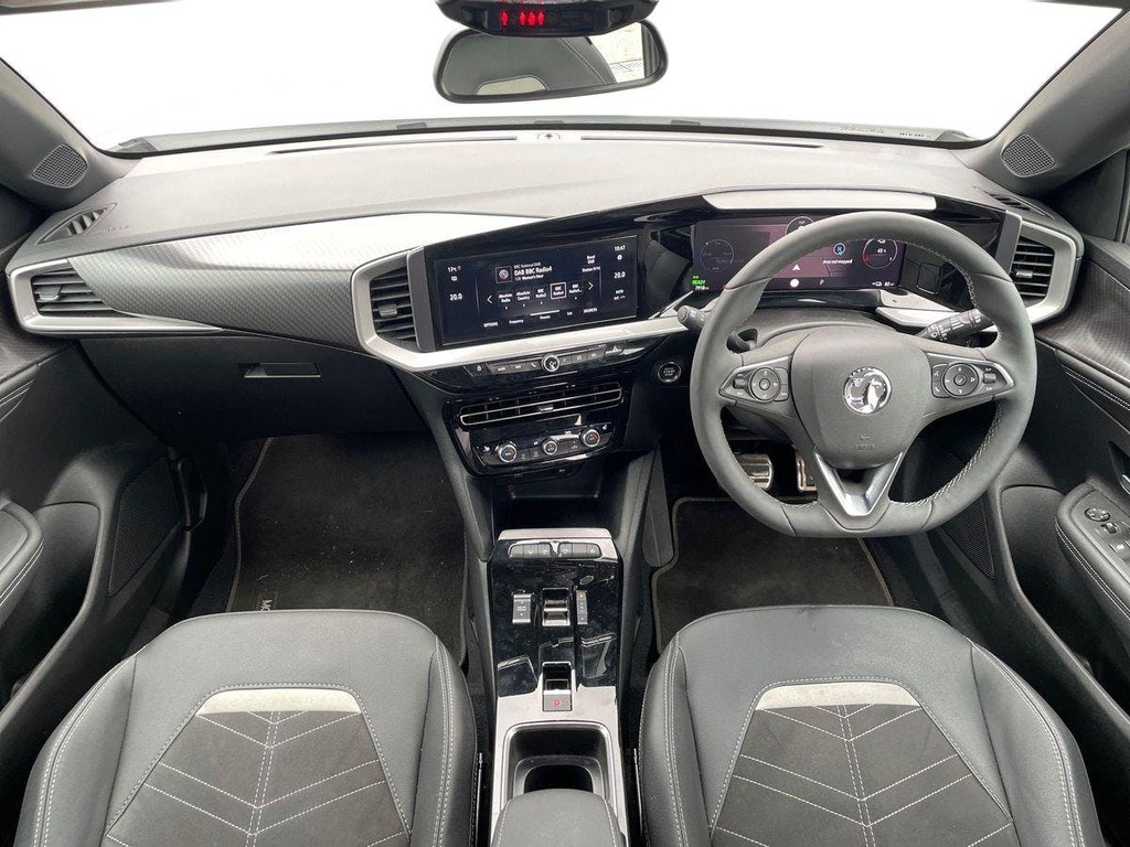 Vauxhall Mokka-e 50Kwh Ultimate Suv 136 Ps YS25NUW White #6