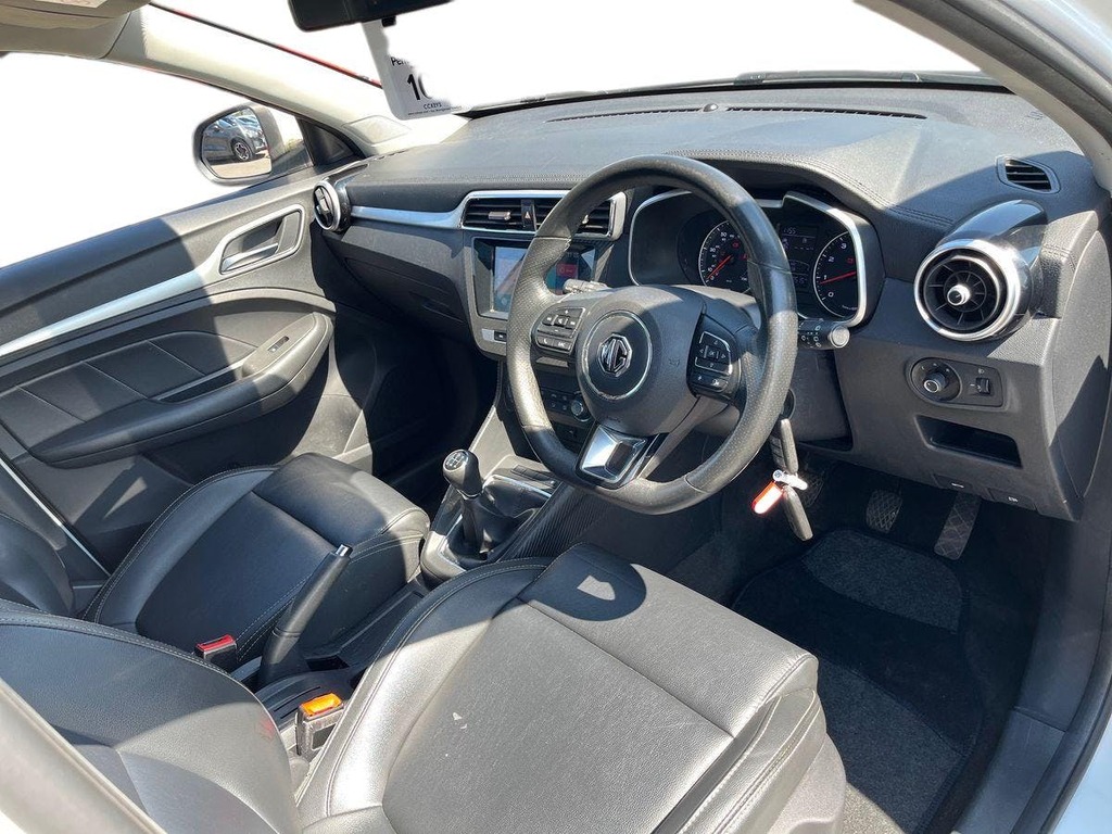 MG ZS 1.5 Vti Tech Exclusive Suv Euro White #5