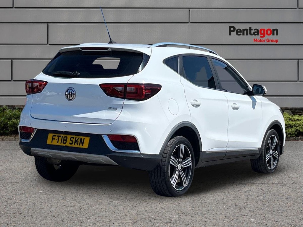 MG ZS 1.5 Vti Tech Exclusive Suv Euro White #4