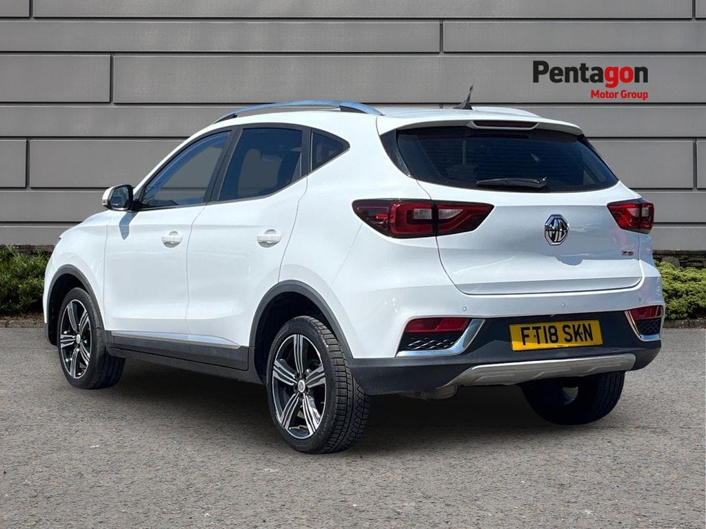 MG ZS 1.5 Vti Tech Exclusive Suv Euro White #2