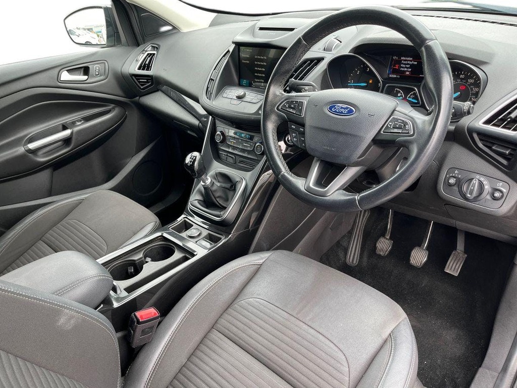 Ford Kuga 1.5 Tdci Titanium Suv Euro 6 S MT18BKJ Grey #5