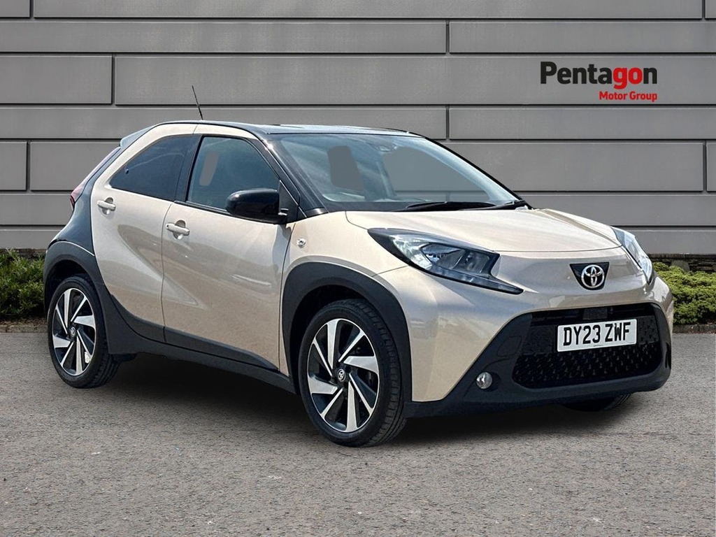 Toyota Aygo X 1.0 Vvt I Edge Hatchback Euro 6 Beige