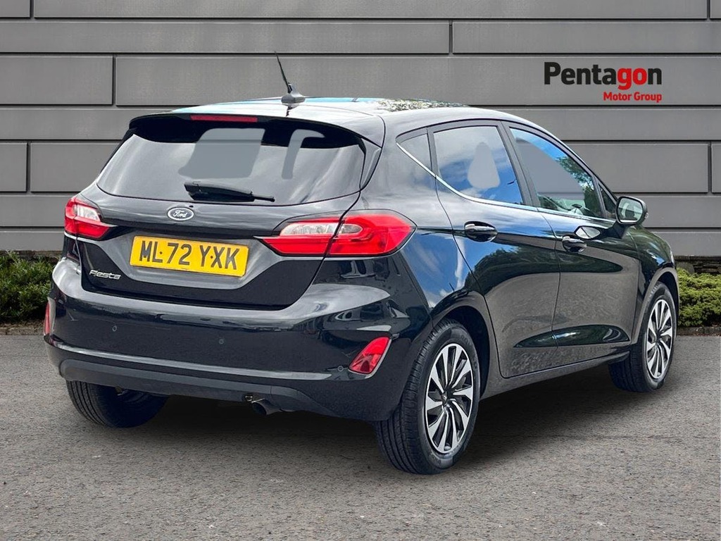 Ford Fiesta 1.0T Ecoboost Titanium Hatchback ML72YXK Black #4
