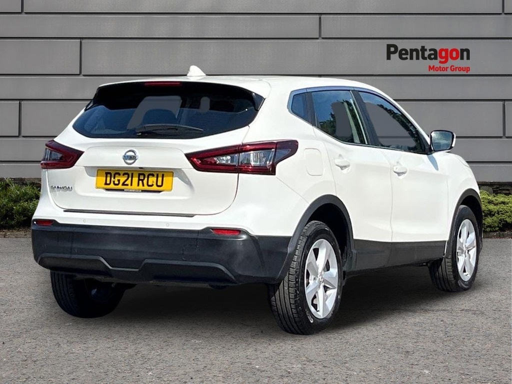 Nissan Qashqai 1.3 Dig T Acenta Premium Suv Dct E DG21RCU White #4